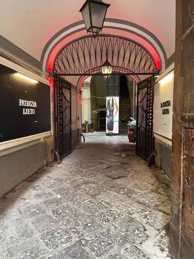 Two Rooms Chiaia 37 Napoli Exterior foto
